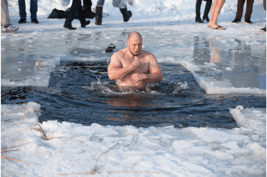 6 Benefits of Cold Plunge - communitystrengthaustin-personaltraining