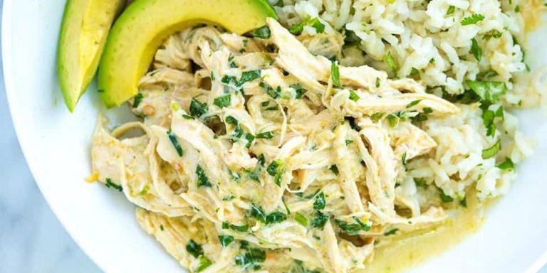 Slow Cooker Salsa Verde Chicken