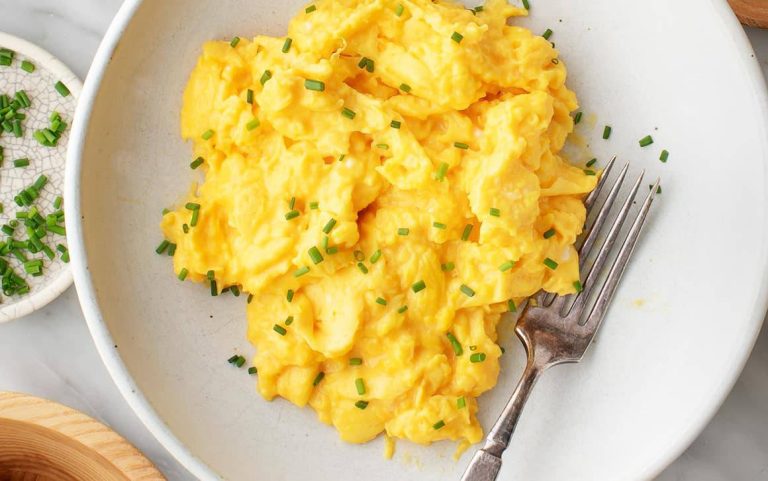 Simple scrambled eggs